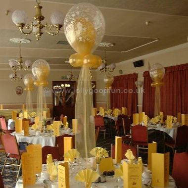Golden Wedding balloon display
