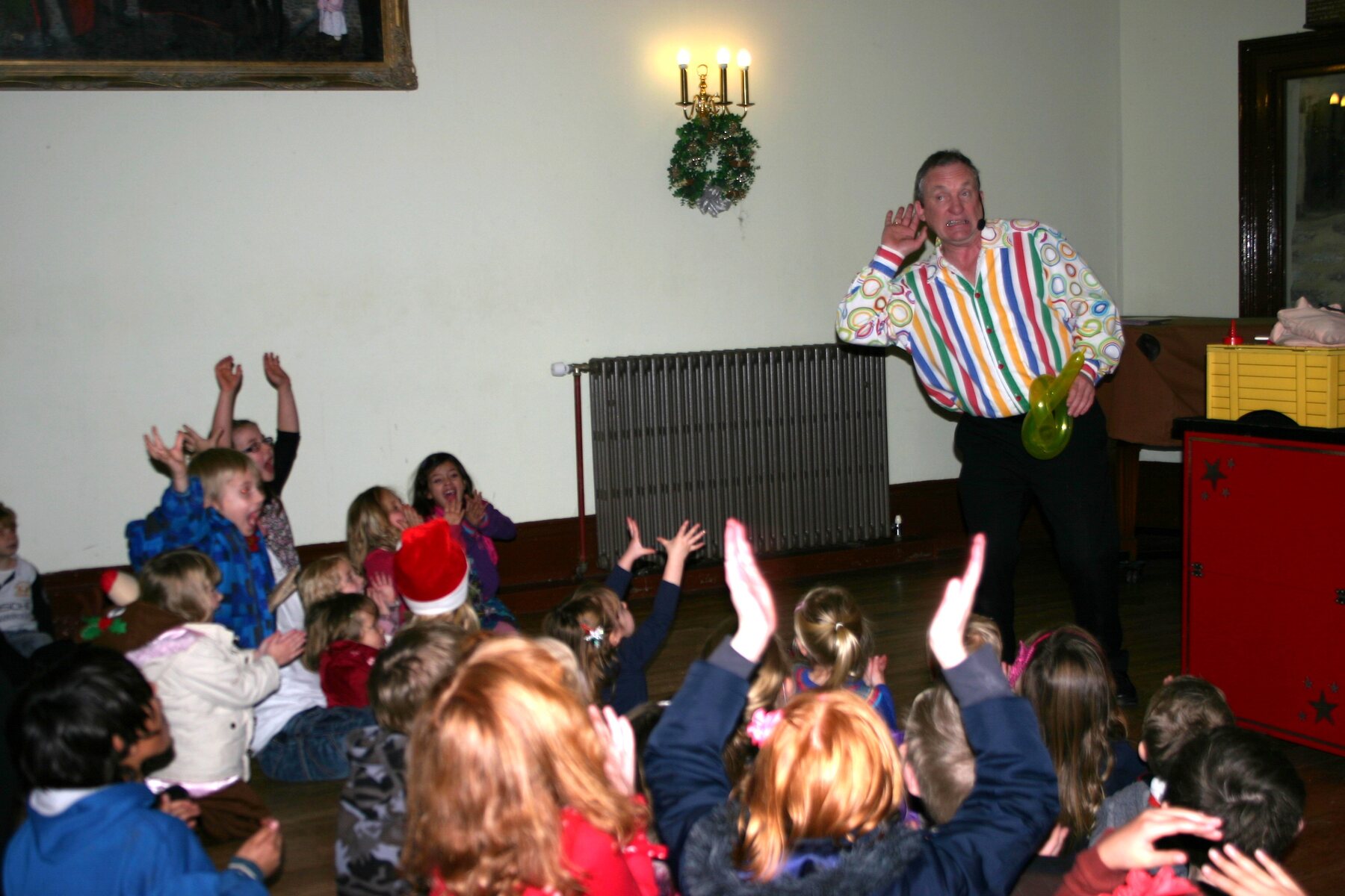 Jolly Good Productions Christmas puppet show photograph 5