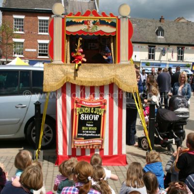Traditional Punch and Judy show by Jolly Good Productions